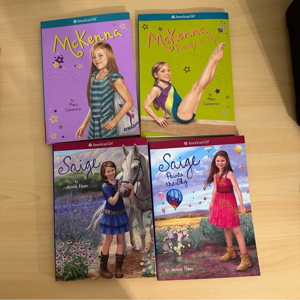 American Girl Book Set - Saige Collection